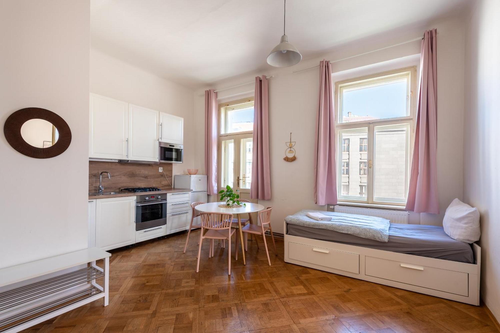 Tesnov Residence Apartments Πράγα Εξωτερικό φωτογραφία